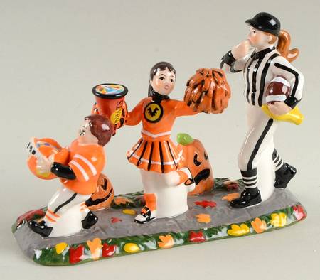 Snow Village Halloween Go Team! Trick-Or-Treaters - Boxed