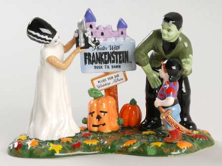 Snow Village Halloween Photos With Frankenstein - Boxed