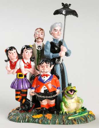 Snow Village Halloween A Grimsly Family - Boxed