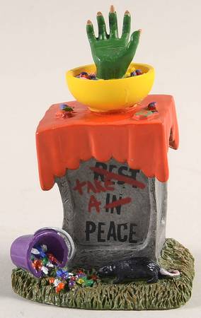 Trick Or Treat Lane - Snow Village Halloween Tricky Treats - With Box