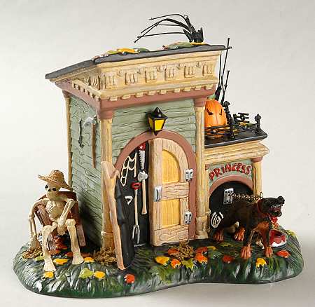 Snow Village Halloween Grimsly's Tool Shed - Boxed