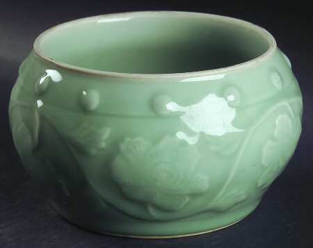 Celadon Giftware Planter - No Box