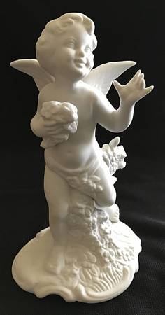 Four Seasons Cherubs Spring-Flowers - No Box
