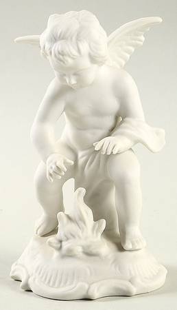 Four Seasons Cherubs Winter-Fire With Drape Over Arm - No Box