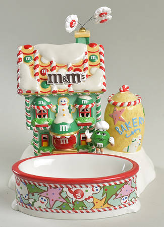 M&M's Lit House & Candy Dishes M&M Christmas Bakery - Boxed