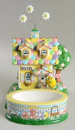 M&M's Lit House & Candy Dishes M&M Easter Bunny House - Boxed