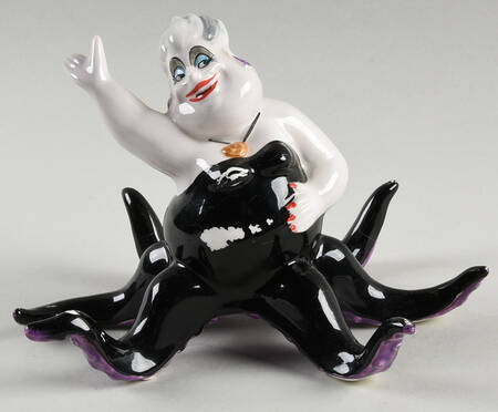 Disney Figurines Ursula Waving - No Box