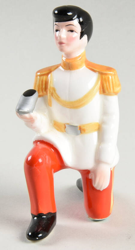Disney Figurines Prince Charming Kneeling W/Shoe - No Box