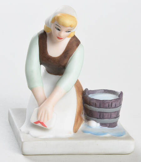 Disney Figurines Cinderella - No Box