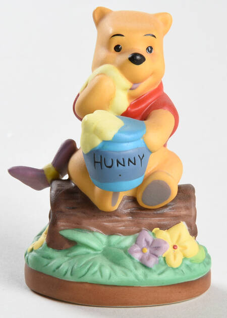Disney Figurines Winnie The Pooh - No Box