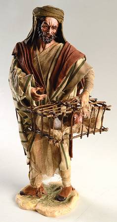 Neapolitan Nativity Man With Pigeons - Boxed