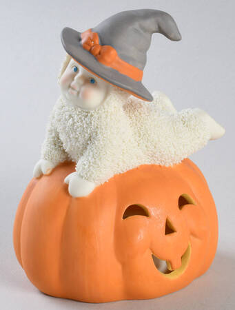 Let's Pretend Lying On Oval Pumpkin Only - No Box