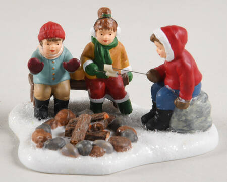 Pine Isles Roasting Marshmallows - Boxed