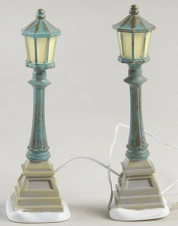 General Village Electrical Classic Christmas Street Lanterns - Boxed