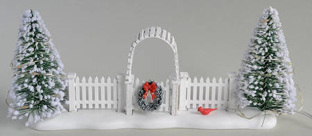 General Village Electrical Cardinal Christmas Gate - Boxed