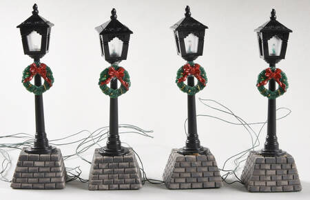 General Village Electrical Christmas Street Lights - Boxed