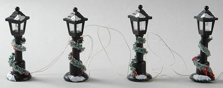 General Village Electrical Streetlamp With Garland - Boxed