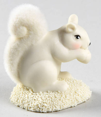 Collectible Animals - Snowbabies Squirrel-Sitting In Snow-2016 - With Box