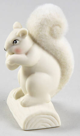 Collectible Animals - Snowbabies Squirrel-On Log-2016 - Boxed
