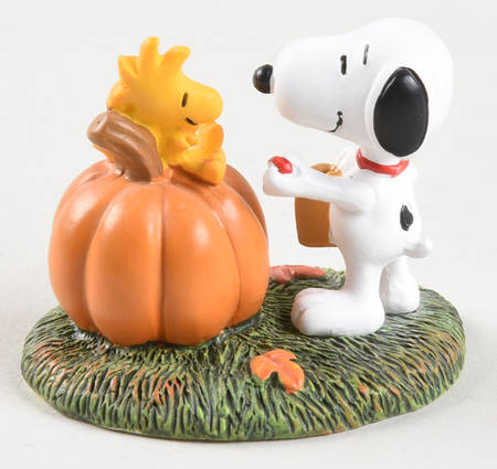 Peanuts Halloween Village A Treat For Woodstock - Boxed