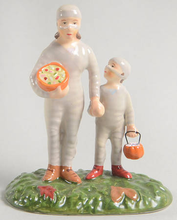Trick Or Treat Lane - Snow Village Halloween Mommy Treats - Boxed