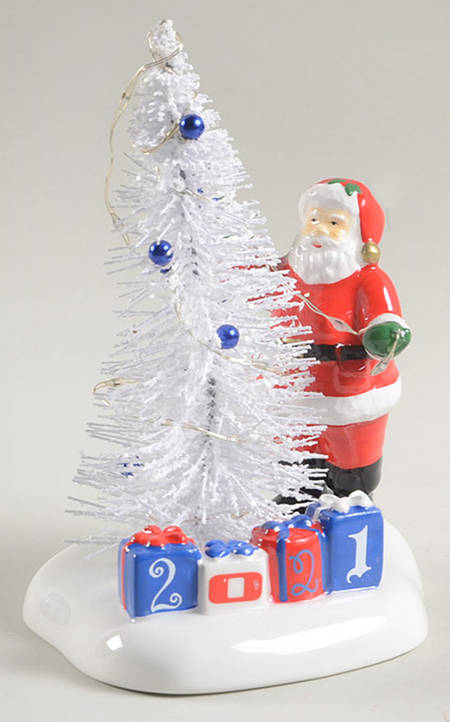 Santa Comes To Town Santa Comes To Town - Boxed