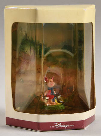 Winnie the Pooh & the Honey Tree Piglet - Boxed