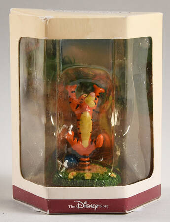 Winnie the Pooh & the Honey Tree Tigger - Boxed