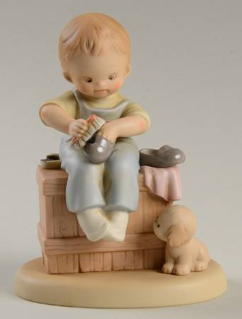Memories of Yesterday Put Your Best Foot Forward - Boxed