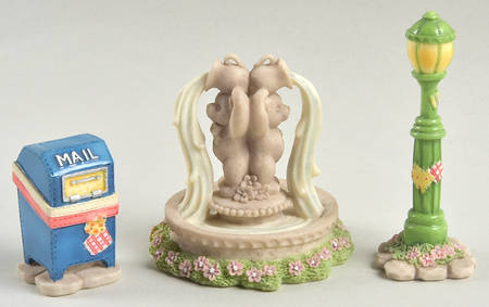 Cherished Teddies Collector Club Figures Mailbox, Lamppost & Water Fountain - Boxed