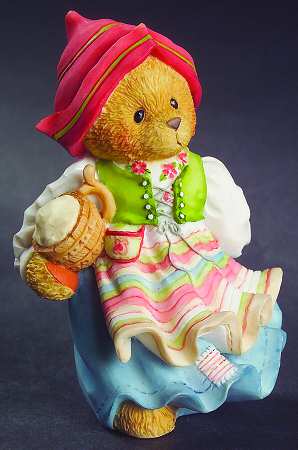 Across the Seas-Cherished Teddies Kerstin-Sweden - Boxed