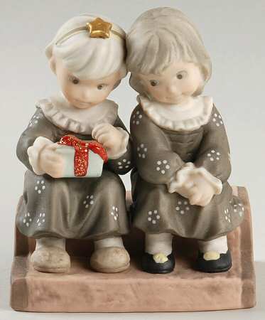 Pretty As A Picture  Precious Are Friends - No Box