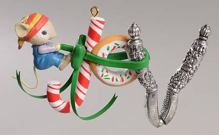 Treasury of Christmas Ornaments Tie-Dings Of Joy - Boxed