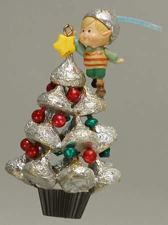 Treasury of Christmas Ornaments Merry Kisses-Hershey - Boxed