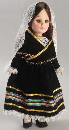 International Dolls Argentina - Boxed