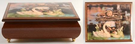 Hummel Music Box Feathered Friends - Boxed