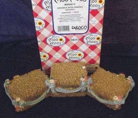 Mary's Moo Moos Wedding Haystack With Ribbons-Display - With Box