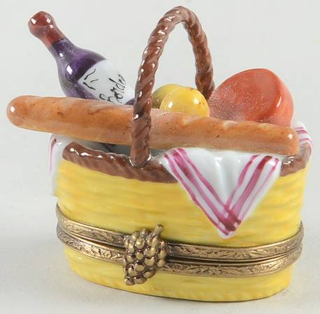 Eximious Limoges Box Wine And Cheese Picnic Basket - No Box