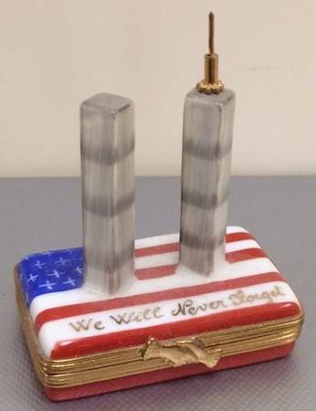 Eximious Limoges Box Twin Towers-We Will Never Forget - No Box
