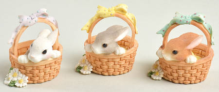 My Blushing Bunnies Bunny In Basket With Daisy Set Of 3 - No Box