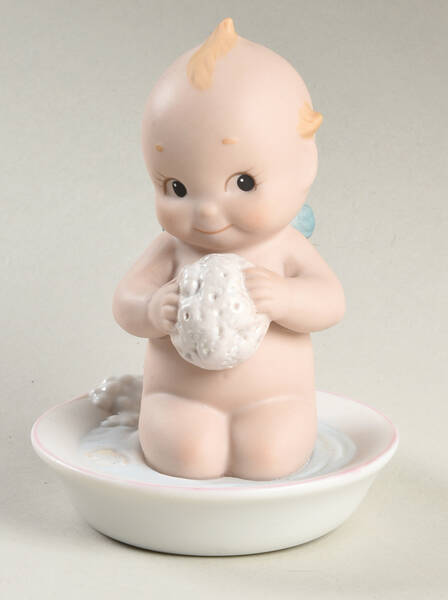 Kewpie Collection In Bath Saucer With Duck - Boxed