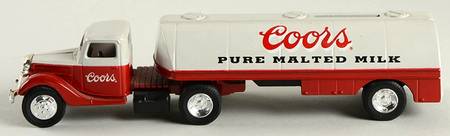 Coors Vehicle Banks 1937 Tanker - Boxed