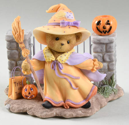 Cherished Teddies Giftware Muriel, Motion Activated, Lighted - Boxed