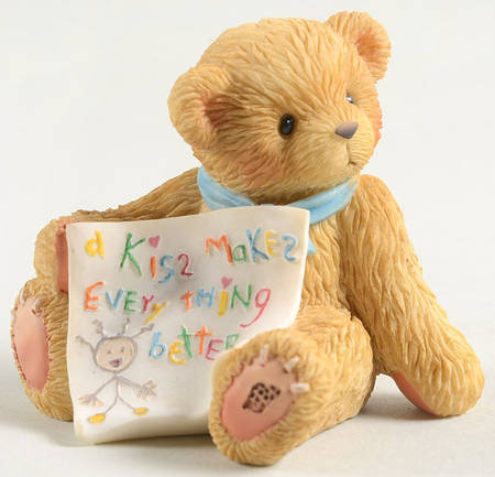 Heart Strings-Cherised Teddies A Kiss Makes Everything Better - Boxed