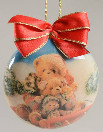 Cherished Teddies Glass Disk Ornaments Family Bears On Sled - Boxed