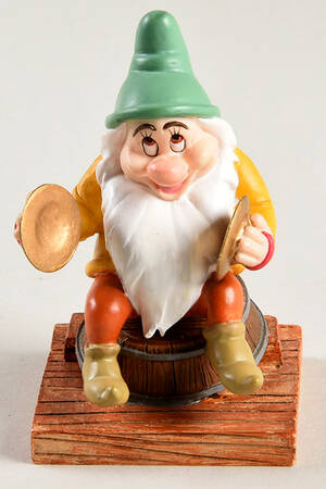 Snow White and the Seven Dwarfs Bashful - No Box