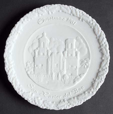 Fenton Christmas Plate-White Satin Glass Mission San Xavier Del Bac - Boxed