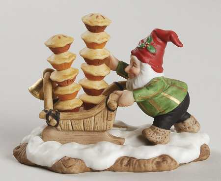 Holiday Hamlet Mr. Winterberry-Pie Vendor - Boxed