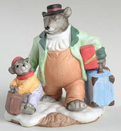 Holiday Hamlet Mr. Grizzly - Boxed