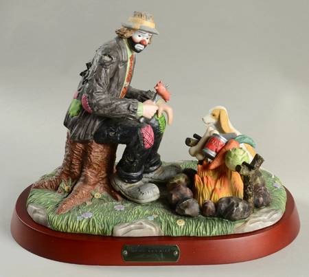 Emmett Kelly Jr-Figurine Home Cooking - Boxed
